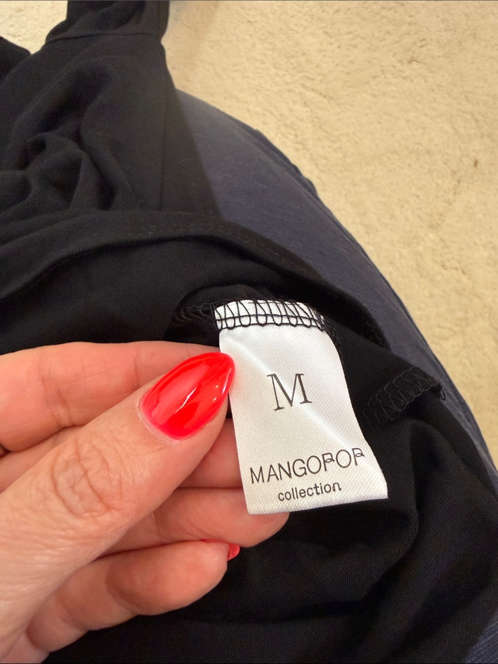 Mangopop Black Long Sleeve Mock Neck Turtleneck Bodysuit Size Medium - Picture 7 of 8